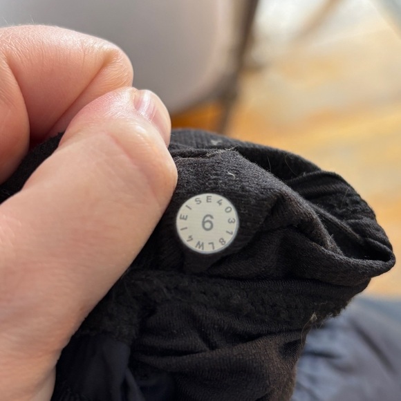 LuluLemon Brave The Cold Jacket- Deep Indigo - Picture 15 of 15